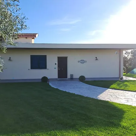 La Campagna Di Peppe E Tullia B&B