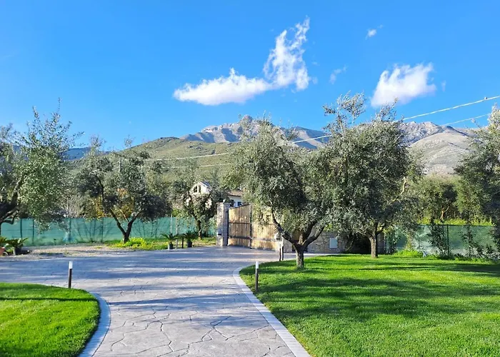 La Campagna Di Peppe E Tullia 住宿加早餐酒店 4*