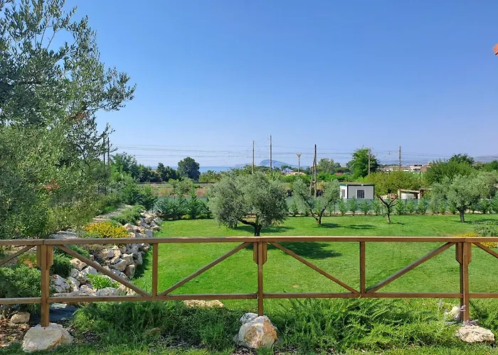 La Campagna Di Peppe E Tullia 住宿加早餐酒店 福尔米亚