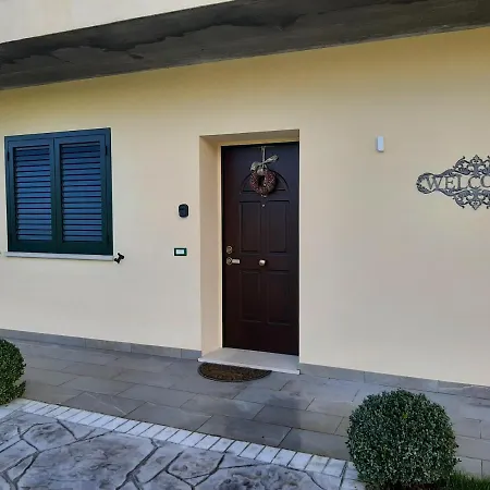 La Campagna Di Peppe E Tullia 4* Formia